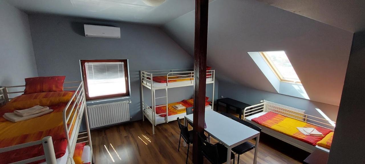 Bordany Hostel Zewnętrze zdjęcie